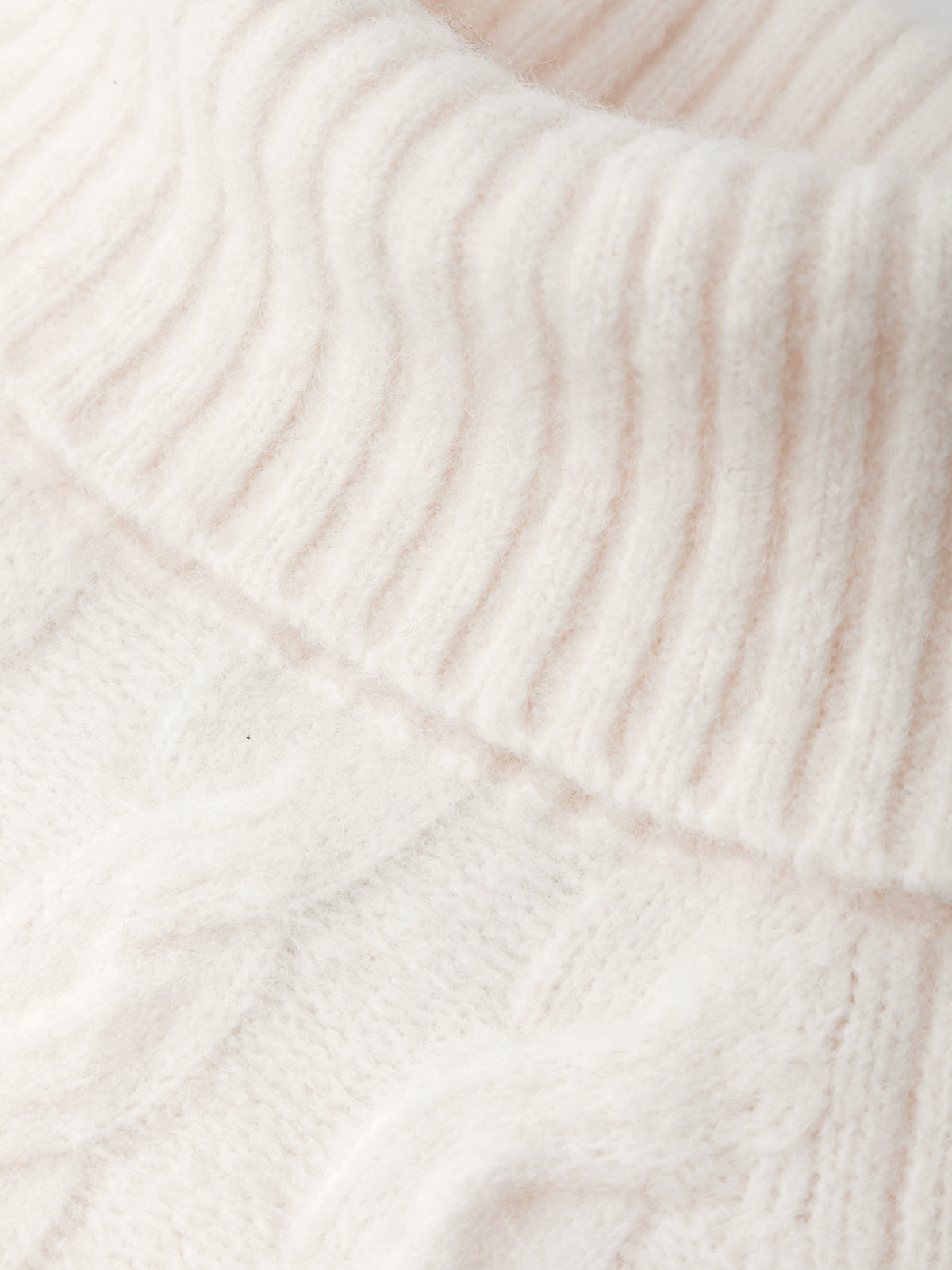 Pearl: Alpaca Cable Knit Turtleneck Sweater